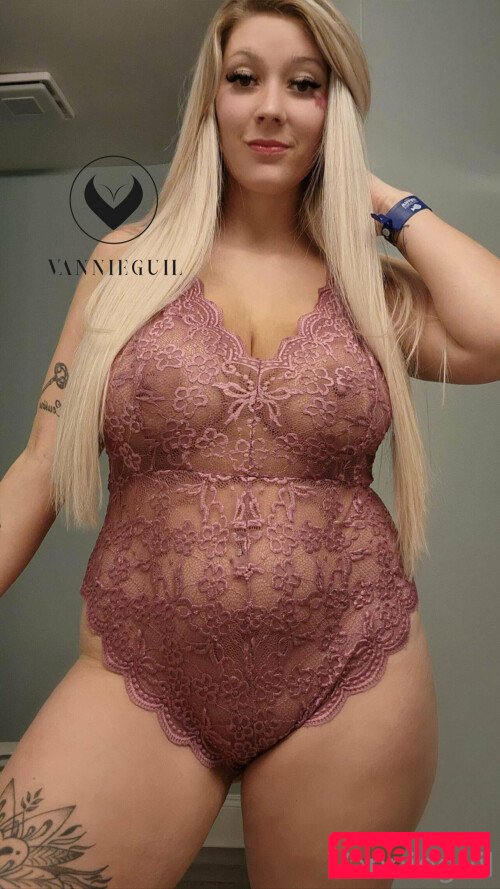 Vannieguil Nude Onlyfans Photo 38