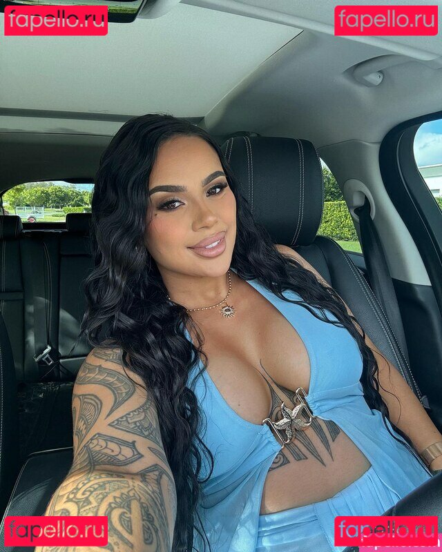 paremiria Nude Onlyfans Photo 17