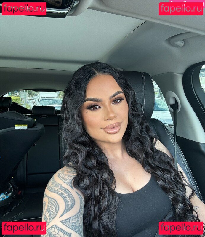 paremiria Nude Onlyfans Photo 7