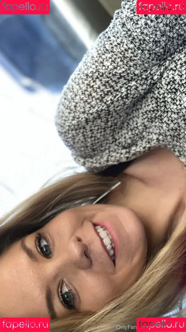Anabelle Pync Onlyfans Photo Gallery 