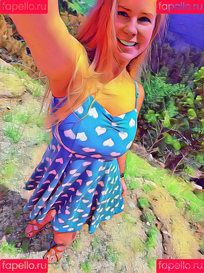 Anabelle Pync Onlyfans Photo Gallery 