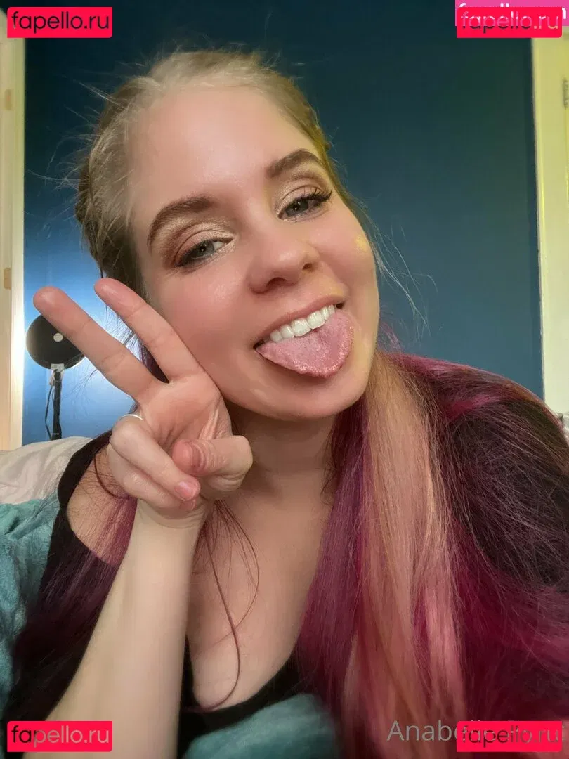 Anabelle Pync Onlyfans Photo Gallery 