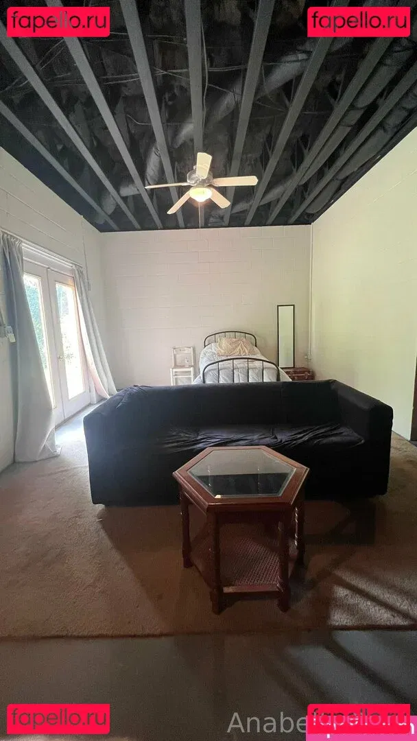 Anabelle Pync Onlyfans Photo Gallery 