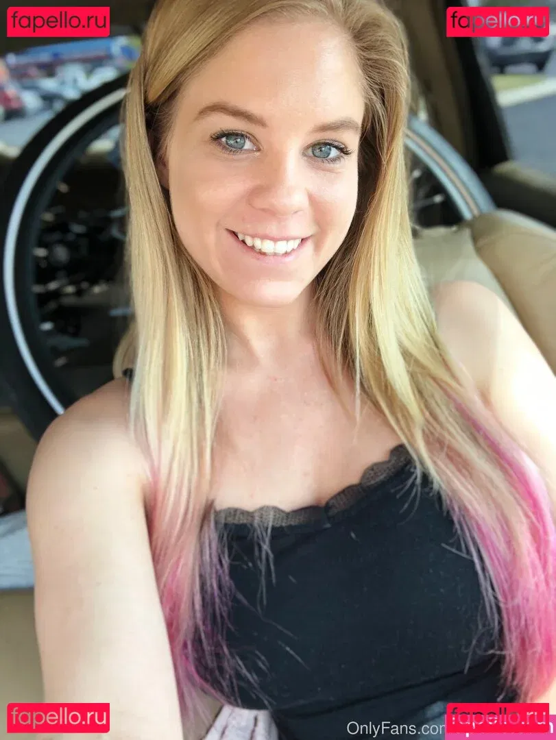 Anabelle Pync Onlyfans Photo Gallery 