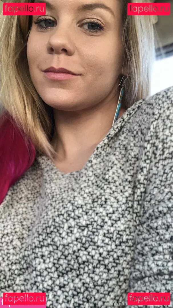 Anabelle Pync Onlyfans Photo Gallery 