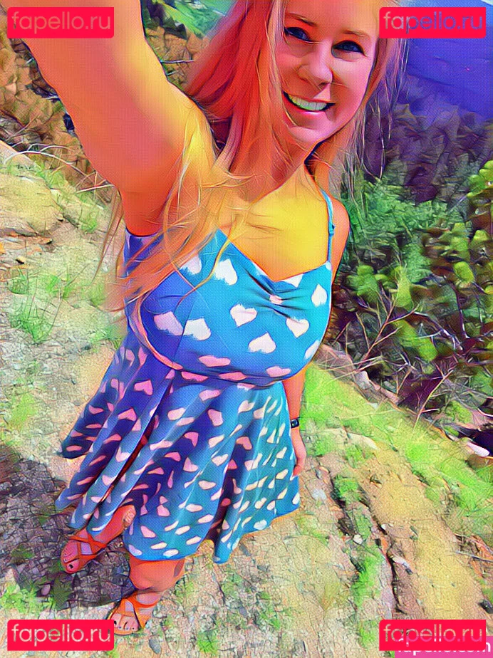 Anabelle Pync Onlyfans Photo Gallery 