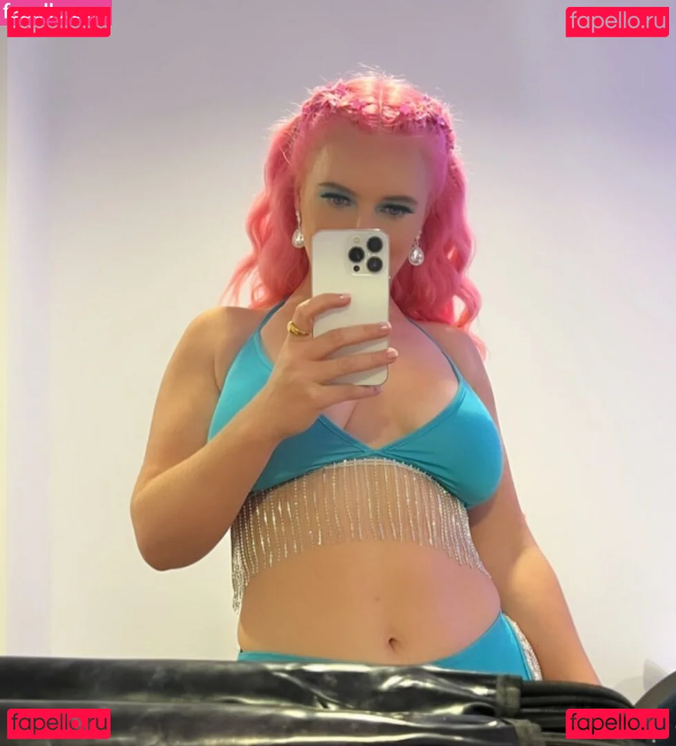 Grecia Bonett Onlyfans Photo Gallery 