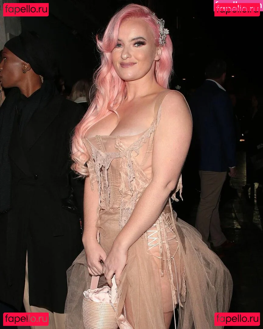 Grecia Bonett Onlyfans Photo Gallery 