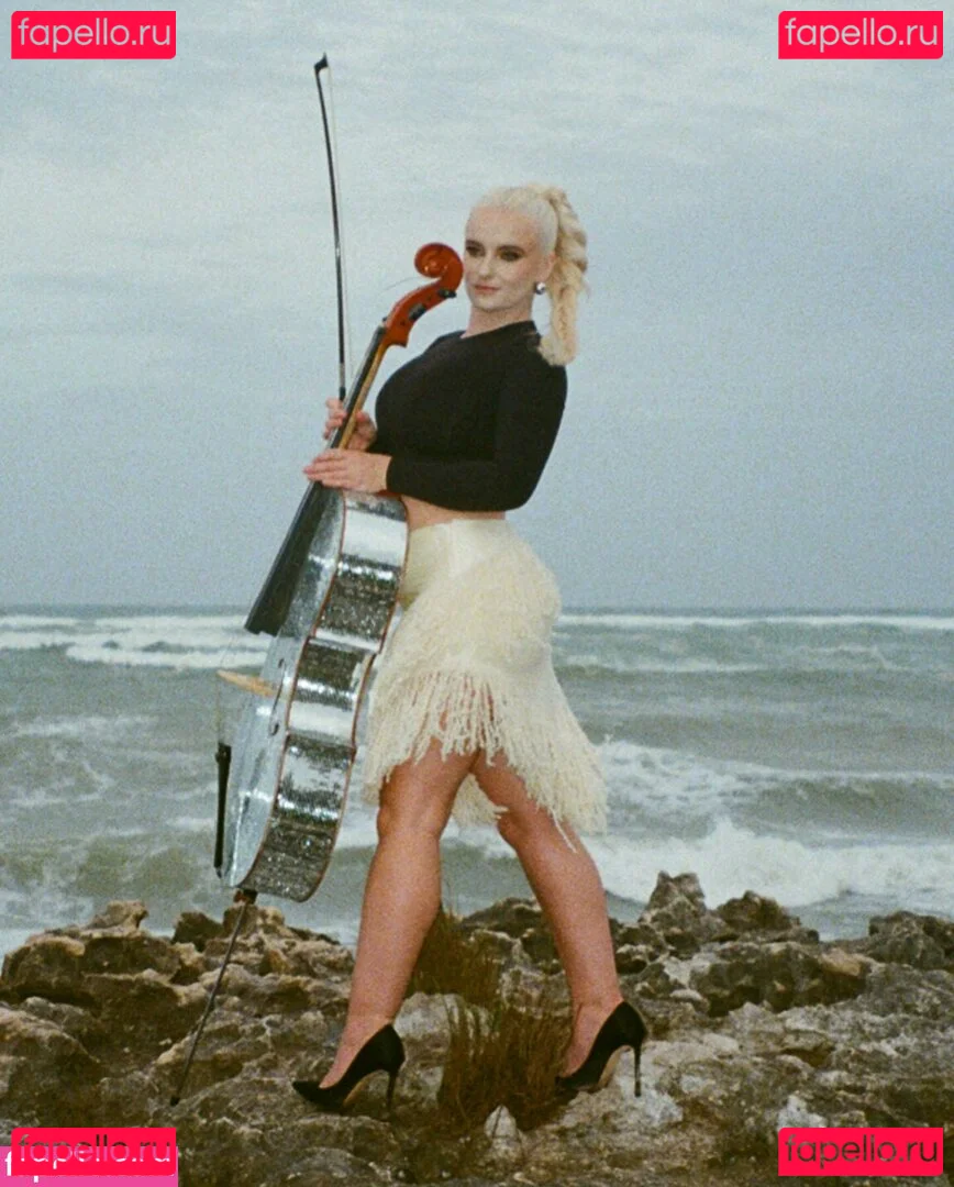 Grecia Bonett Onlyfans Photo Gallery 