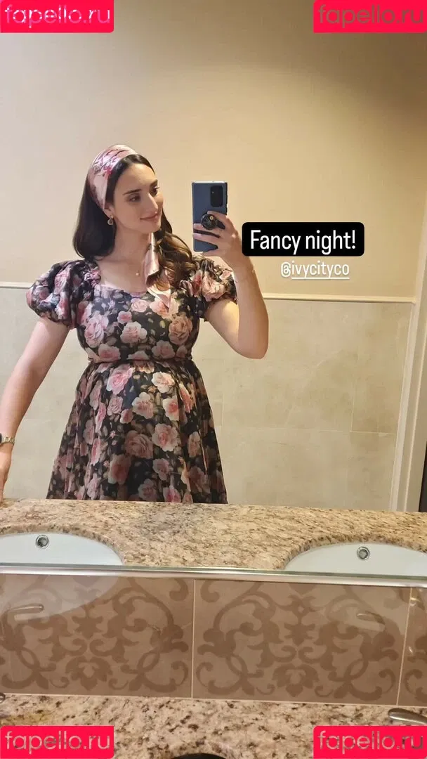 Abby Shapiro Onlyfans Photo Gallery 