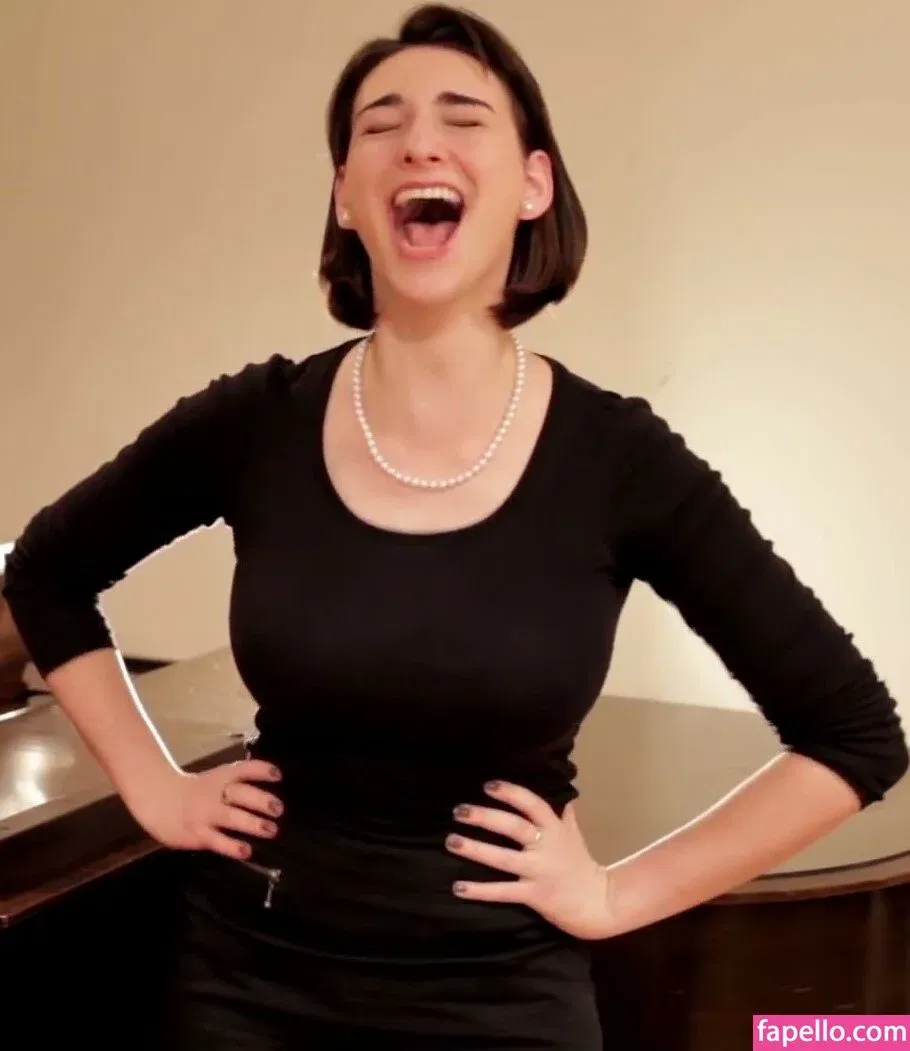 Abby Shapiro Onlyfans Photo Gallery 