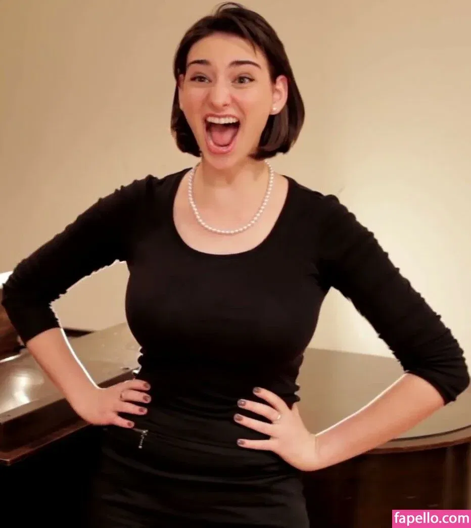 Abby Shapiro Onlyfans Photo Gallery 