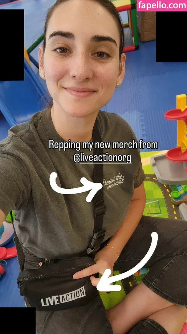 Abby Shapiro Onlyfans Photo Gallery 