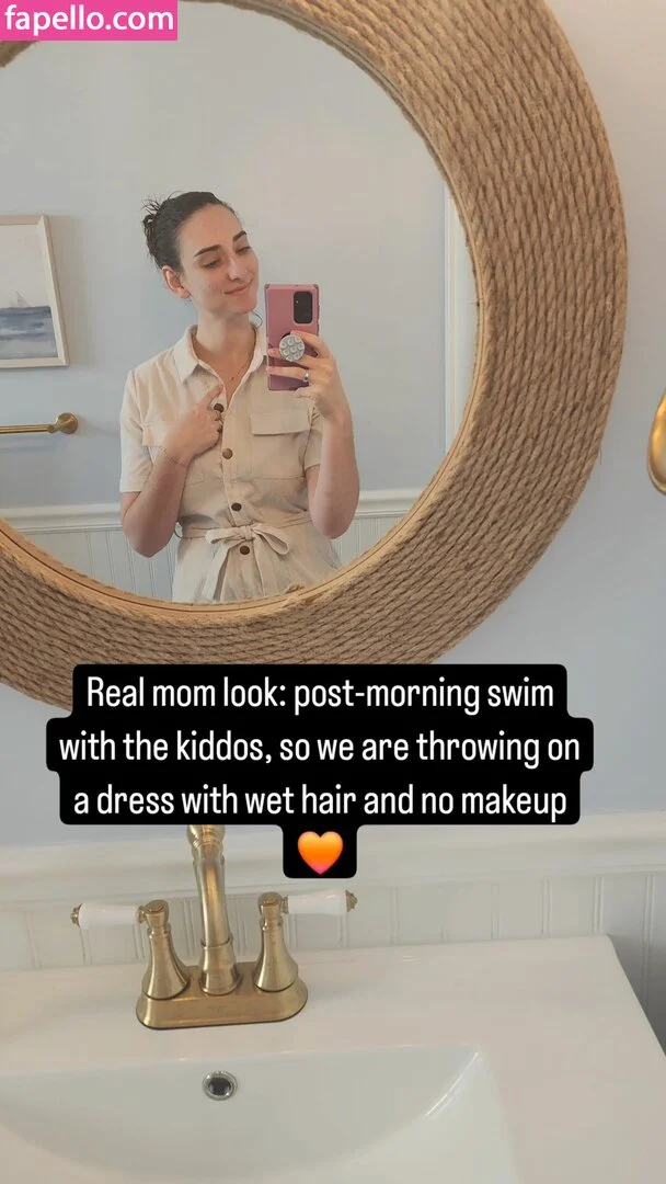 Abby Shapiro Onlyfans Photo Gallery 