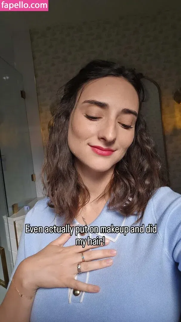 Abby Shapiro Onlyfans Photo Gallery 