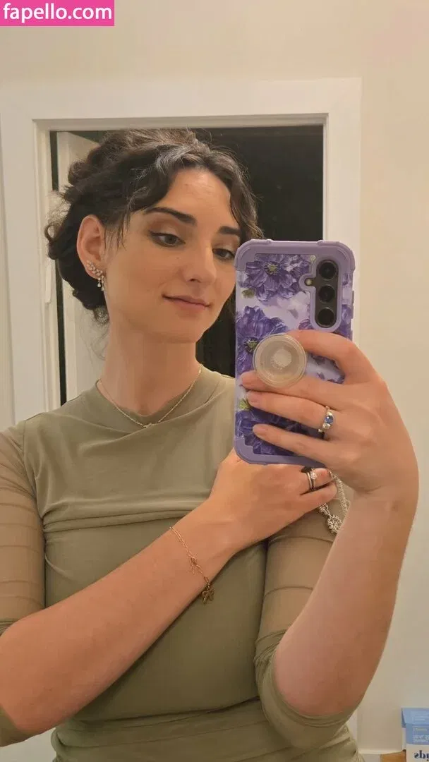 Abby Shapiro Onlyfans Photo Gallery 