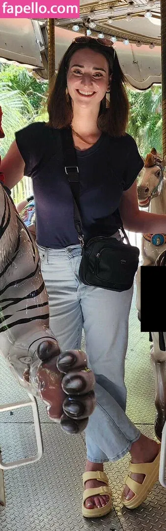 Abby Shapiro Onlyfans Photo Gallery 