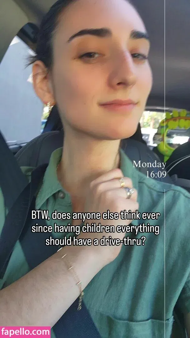 Abby Shapiro Onlyfans Photo Gallery 