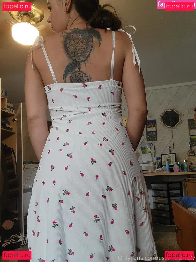 eskimochic87 Onlyfans Photo Gallery 