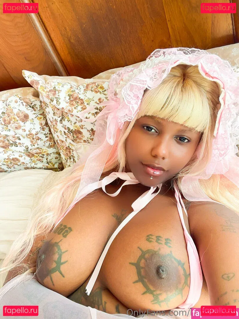 lowbotomy Onlyfans Photo Gallery 