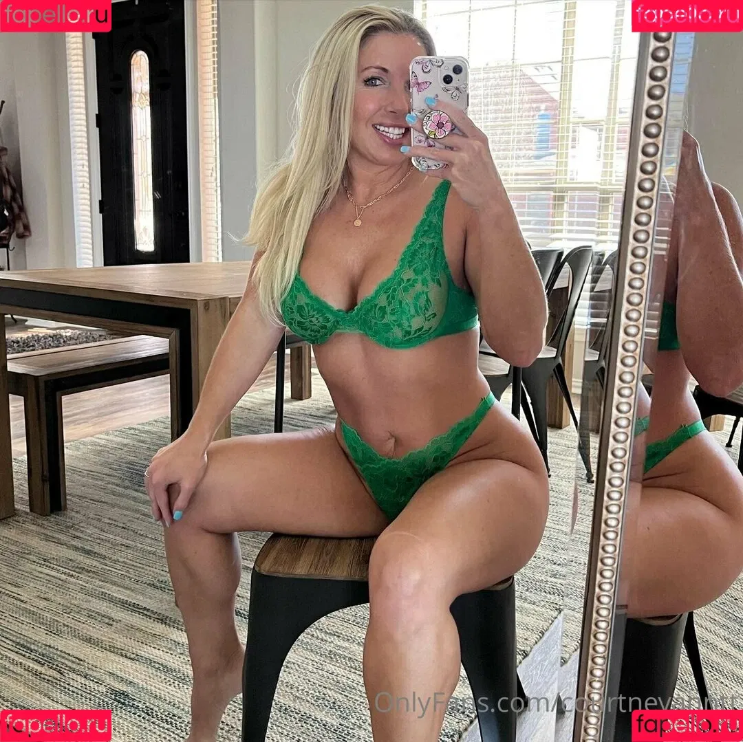 courtneyanntt Onlyfans Photo Gallery 