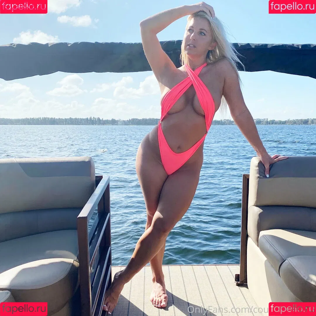 courtneyanntt Onlyfans Photo Gallery 