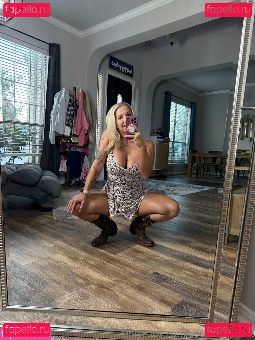 courtneyanntt Onlyfans Photo Gallery 