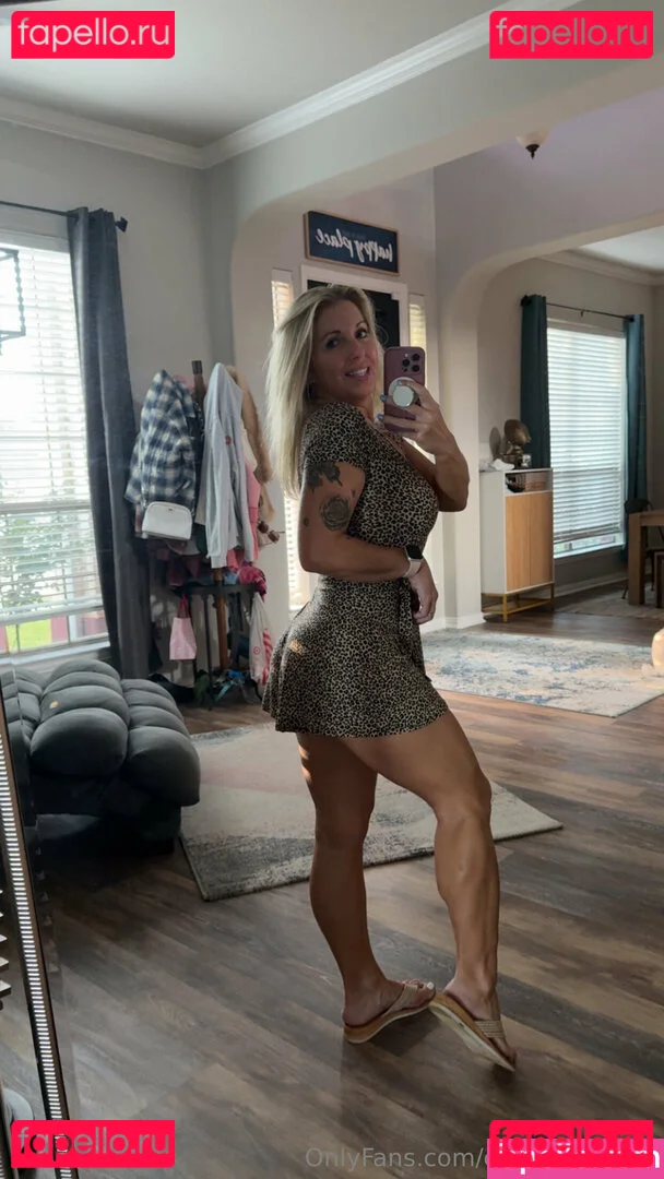 courtneyanntt Onlyfans Photo Gallery 