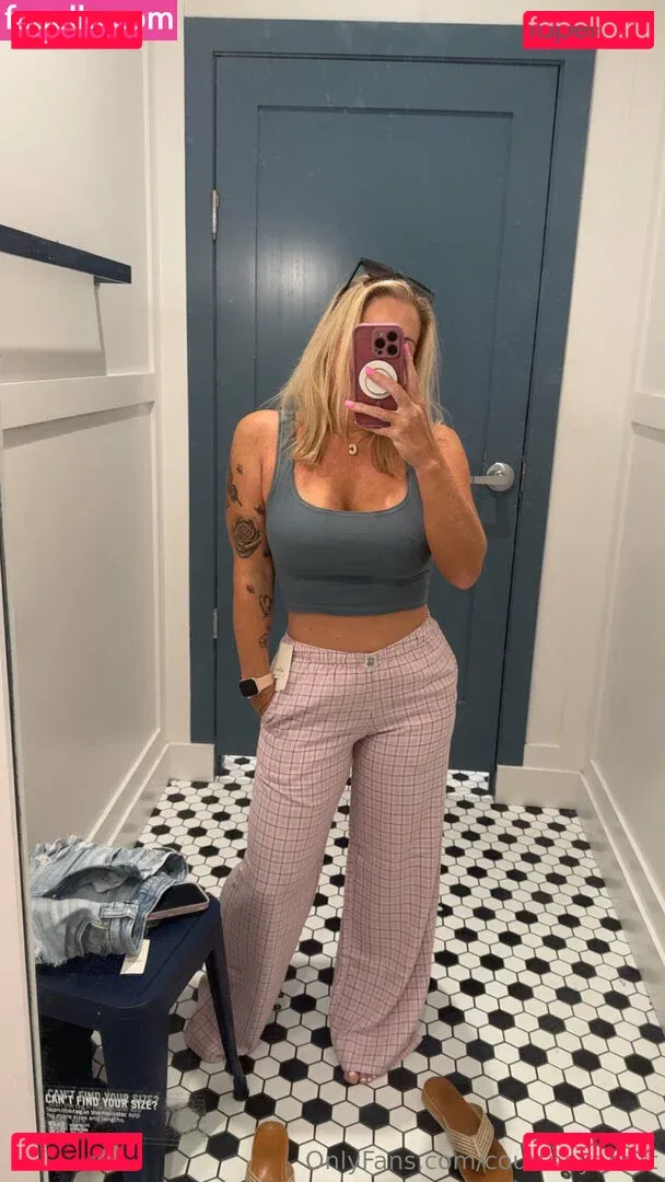 courtneyanntt Onlyfans Photo Gallery 