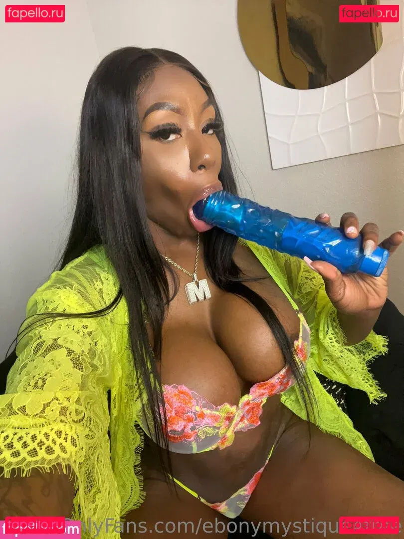 ebonymystique4free Onlyfans Photo Gallery 