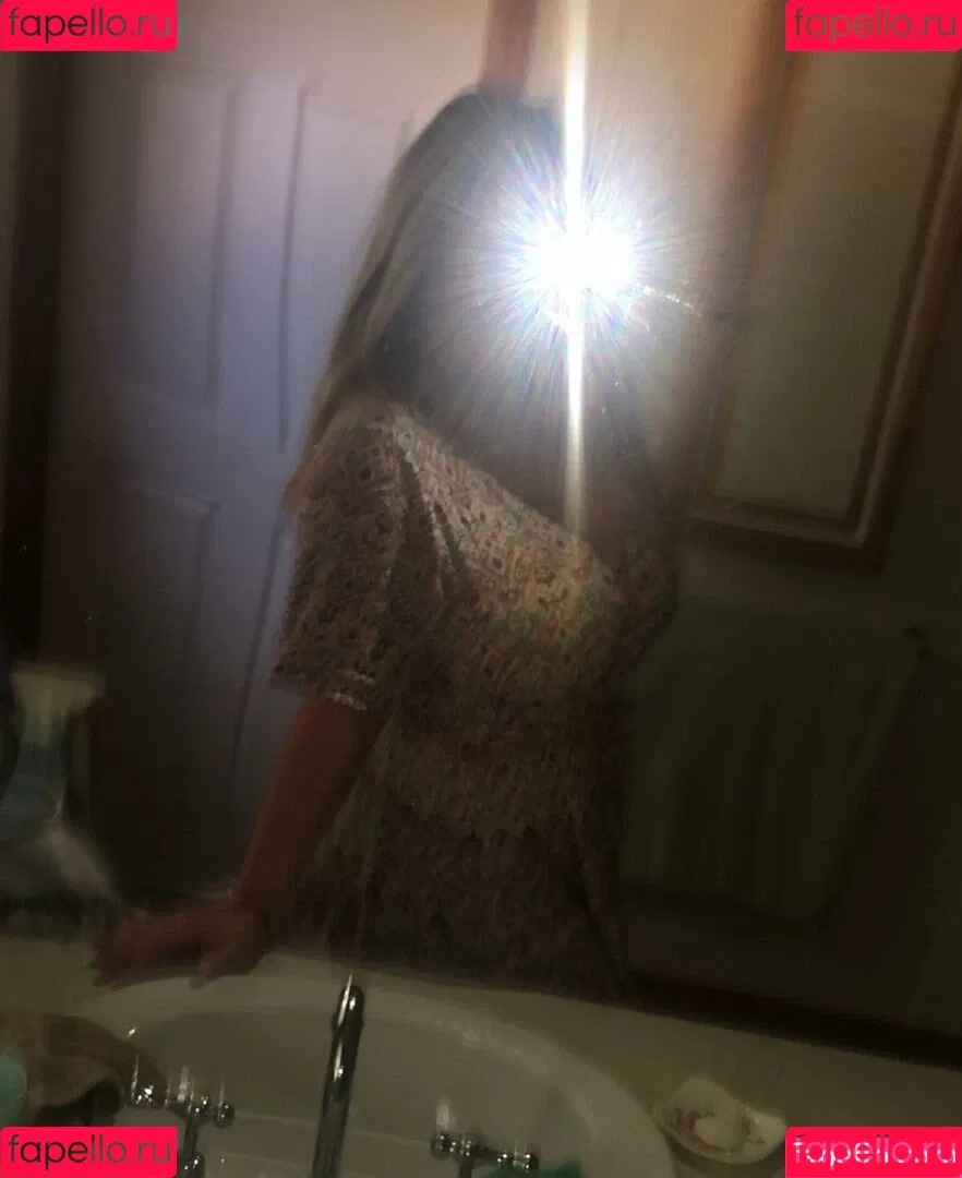 Emily J Onlyfans Photo Gallery 