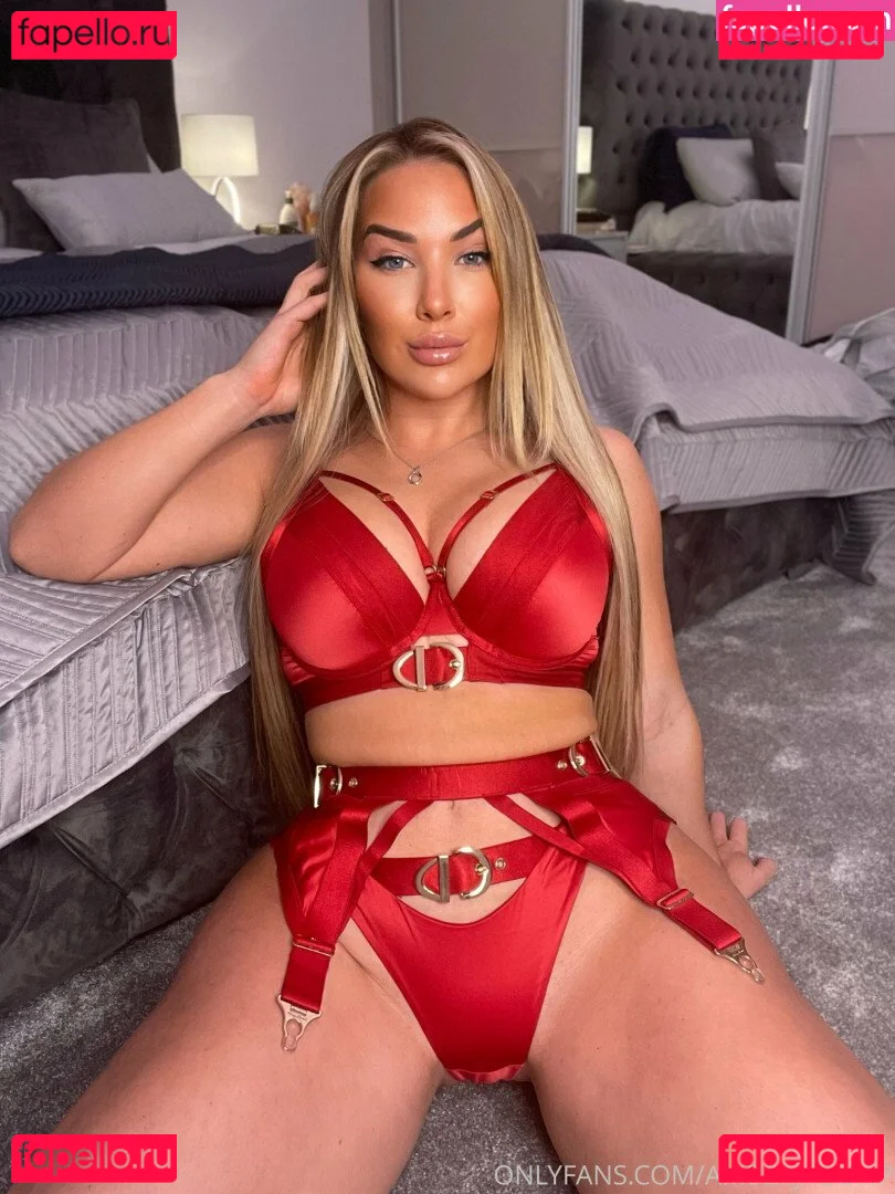Amber Jade Onlyfans Photo Gallery 