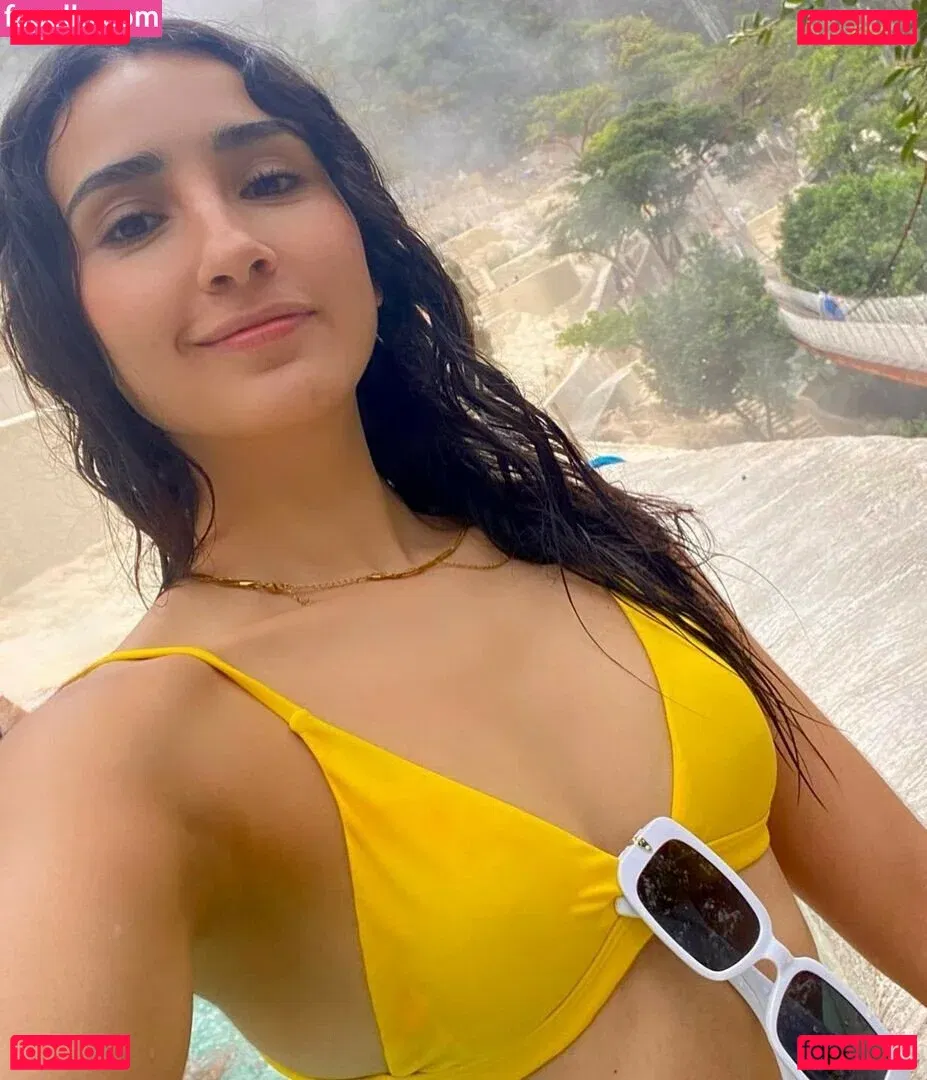 Yuu Garcia Onlyfans Photo Gallery 