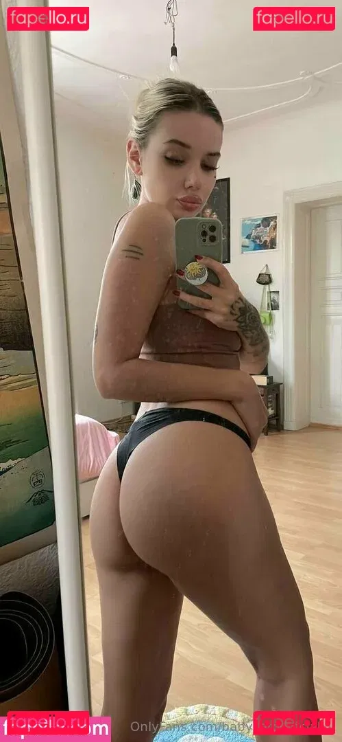 babycaroofficialllll Onlyfans Photo Gallery 