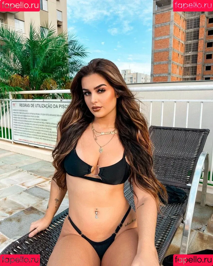 Sthefany Oliveira Onlyfans Photo Gallery 