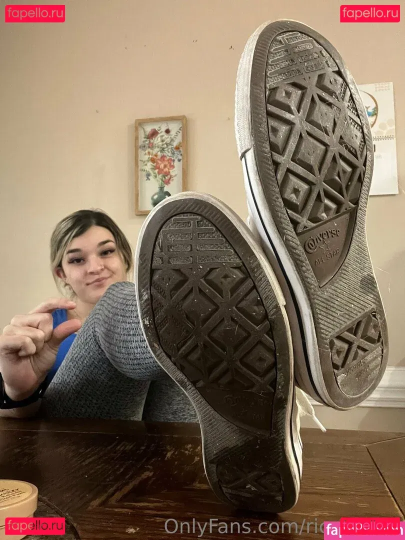 ricaasoles Onlyfans Photo Gallery 