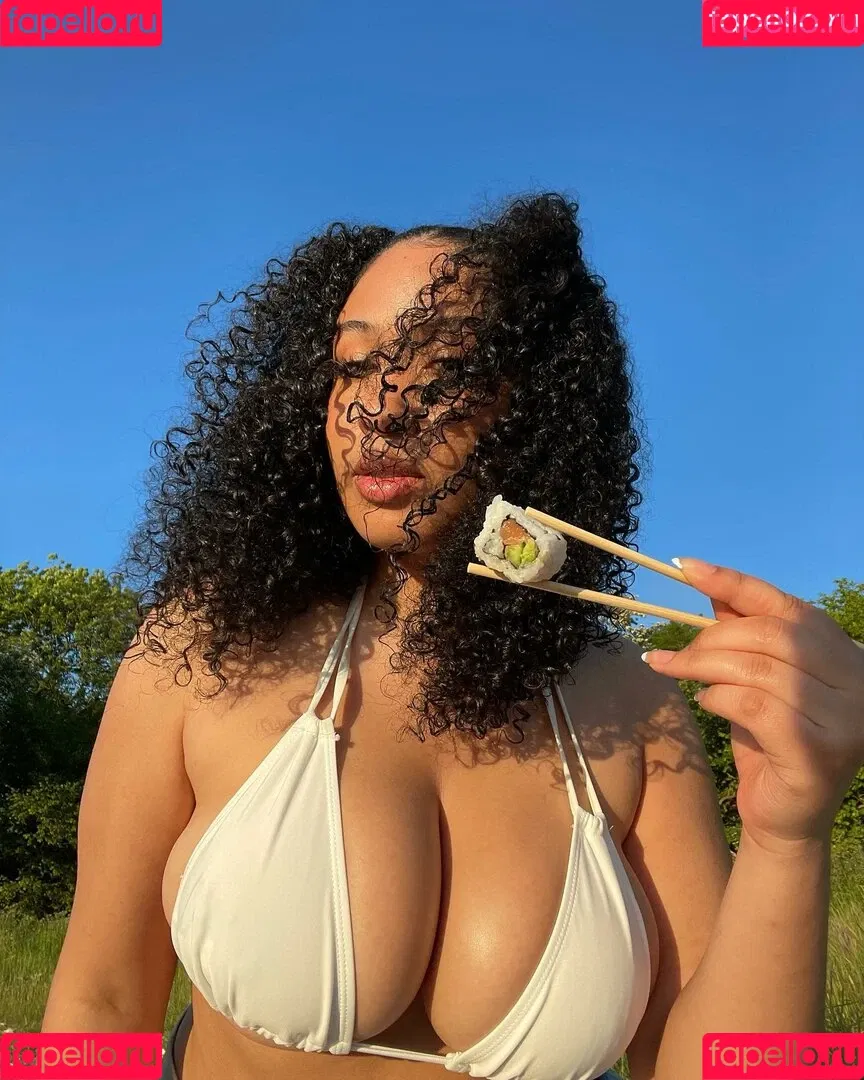 Danielle Ramona Onlyfans Photo Gallery 