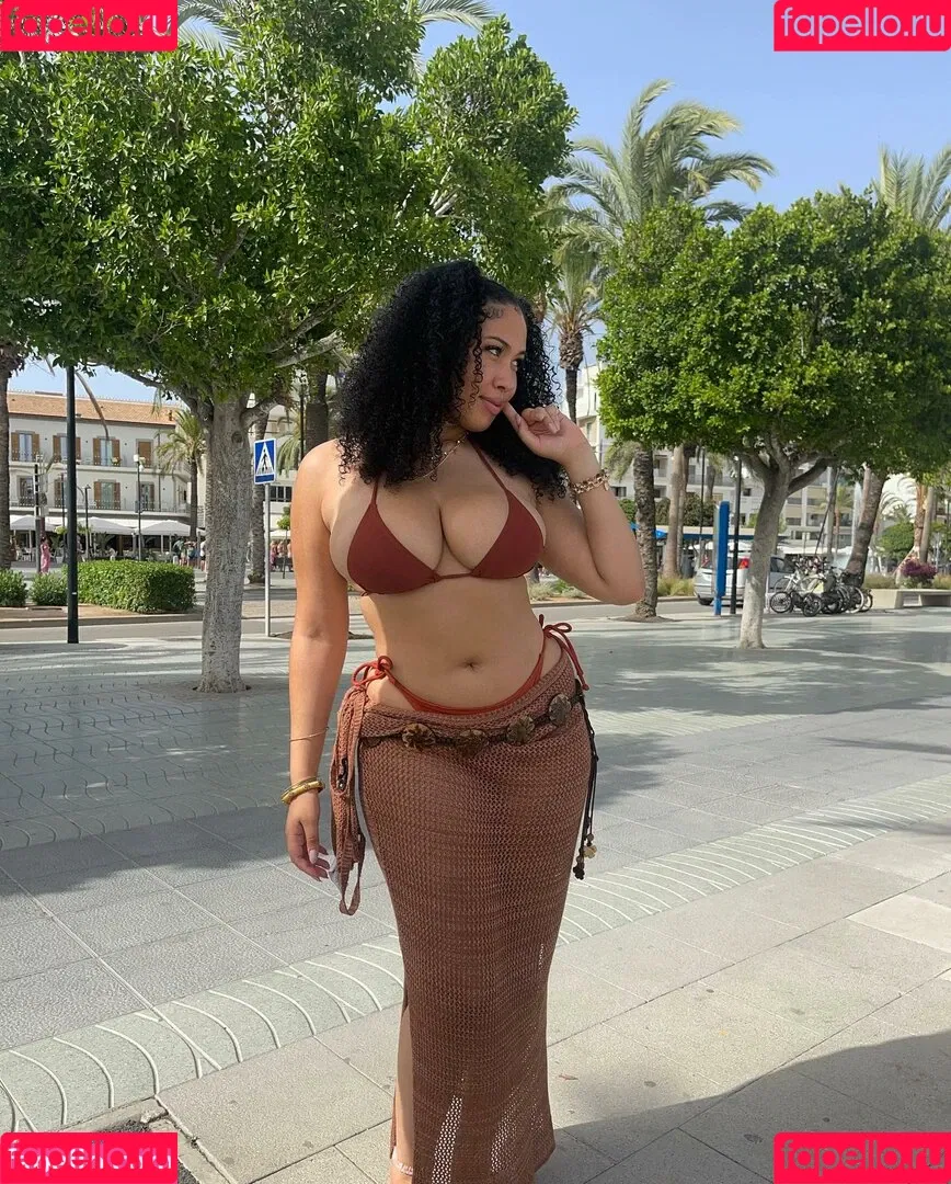 Danielle Ramona Onlyfans Photo Gallery 