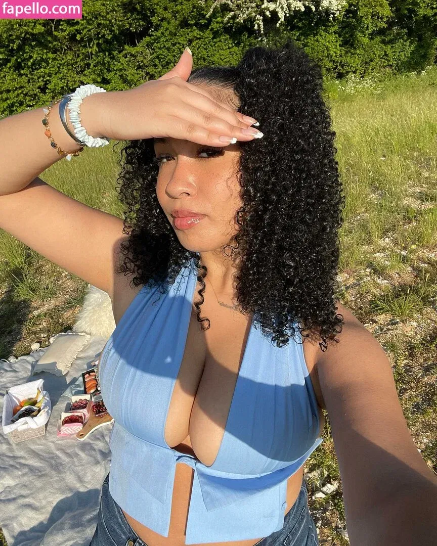 Danielle Ramona Onlyfans Photo Gallery 