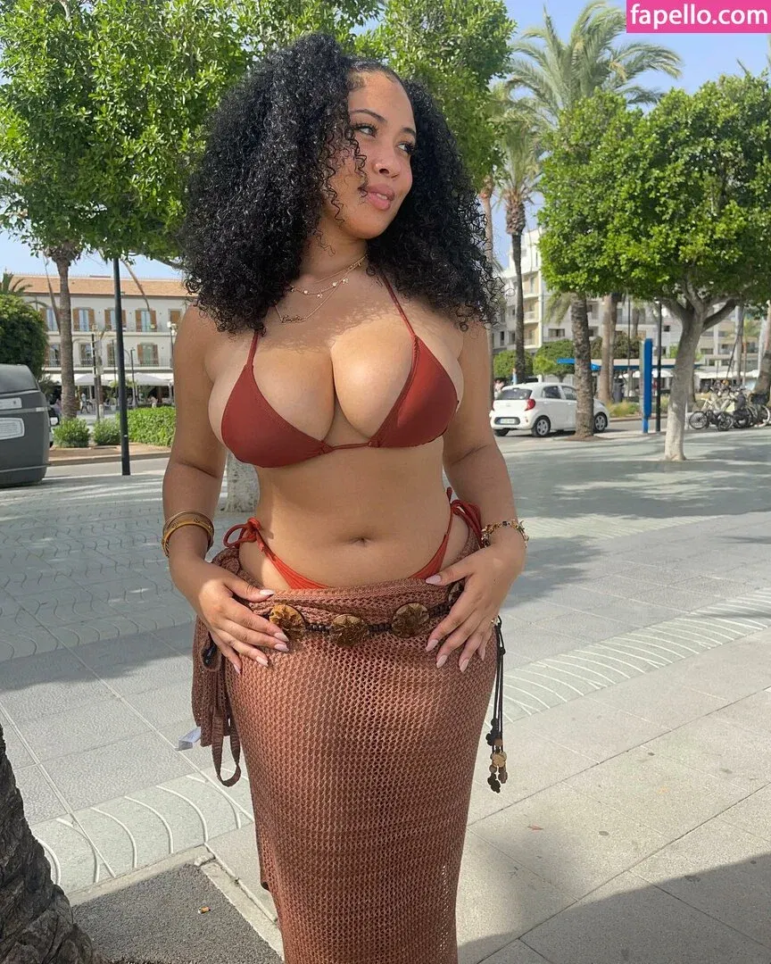 Danielle Ramona Onlyfans Photo Gallery 