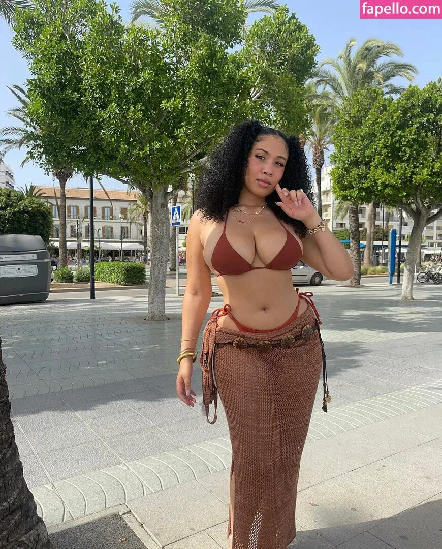 Danielle Ramona Onlyfans Photo Gallery 