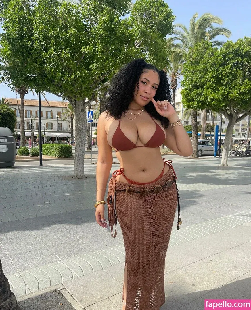 Danielle Ramona Onlyfans Photo Gallery 