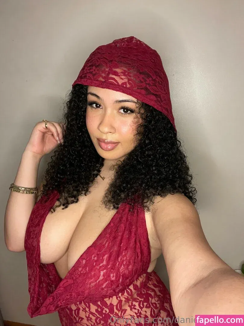 Danielle Ramona Onlyfans Photo Gallery 