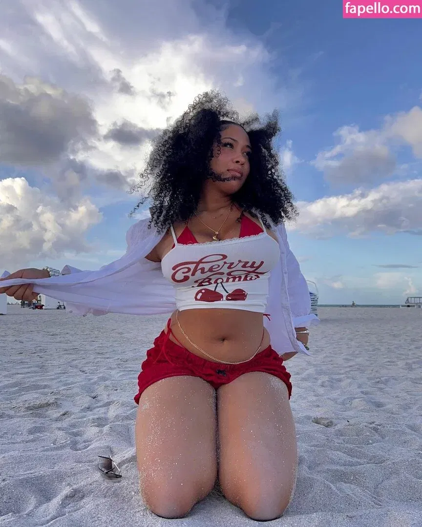 Danielle Ramona Onlyfans Photo Gallery 