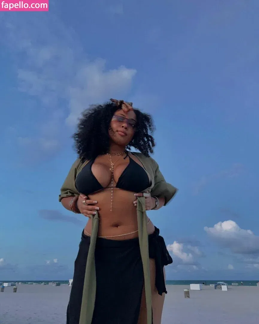 Danielle Ramona Onlyfans Photo Gallery 