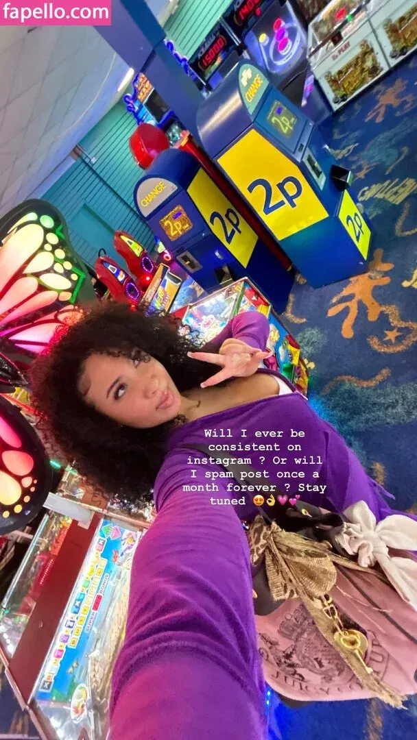 Danielle Ramona Onlyfans Photo Gallery 