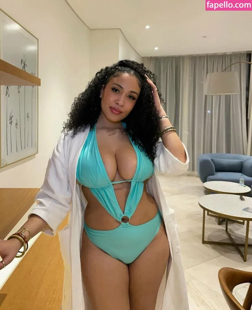 Danielle Ramona Onlyfans Photo Gallery 