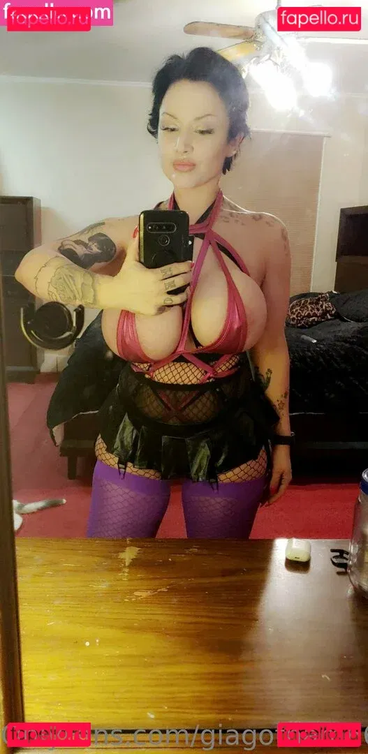giagotham666 Onlyfans Photo Gallery 