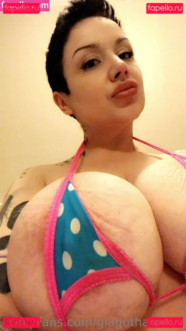 giagotham666 Onlyfans Photo Gallery 