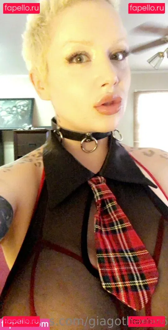 giagotham666 Onlyfans Photo Gallery 